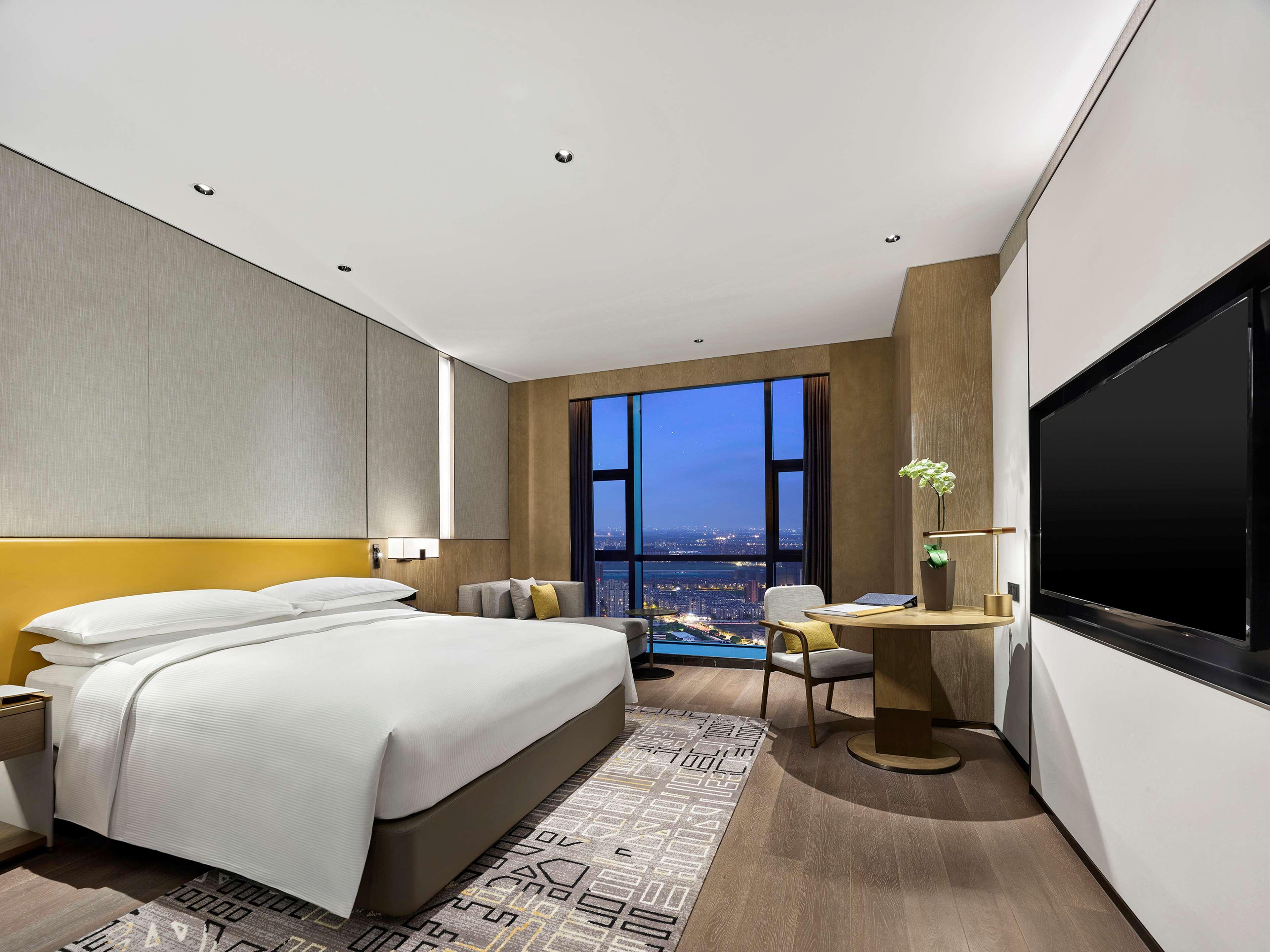 Hilton Jiaxing Hotel Buitenkant foto