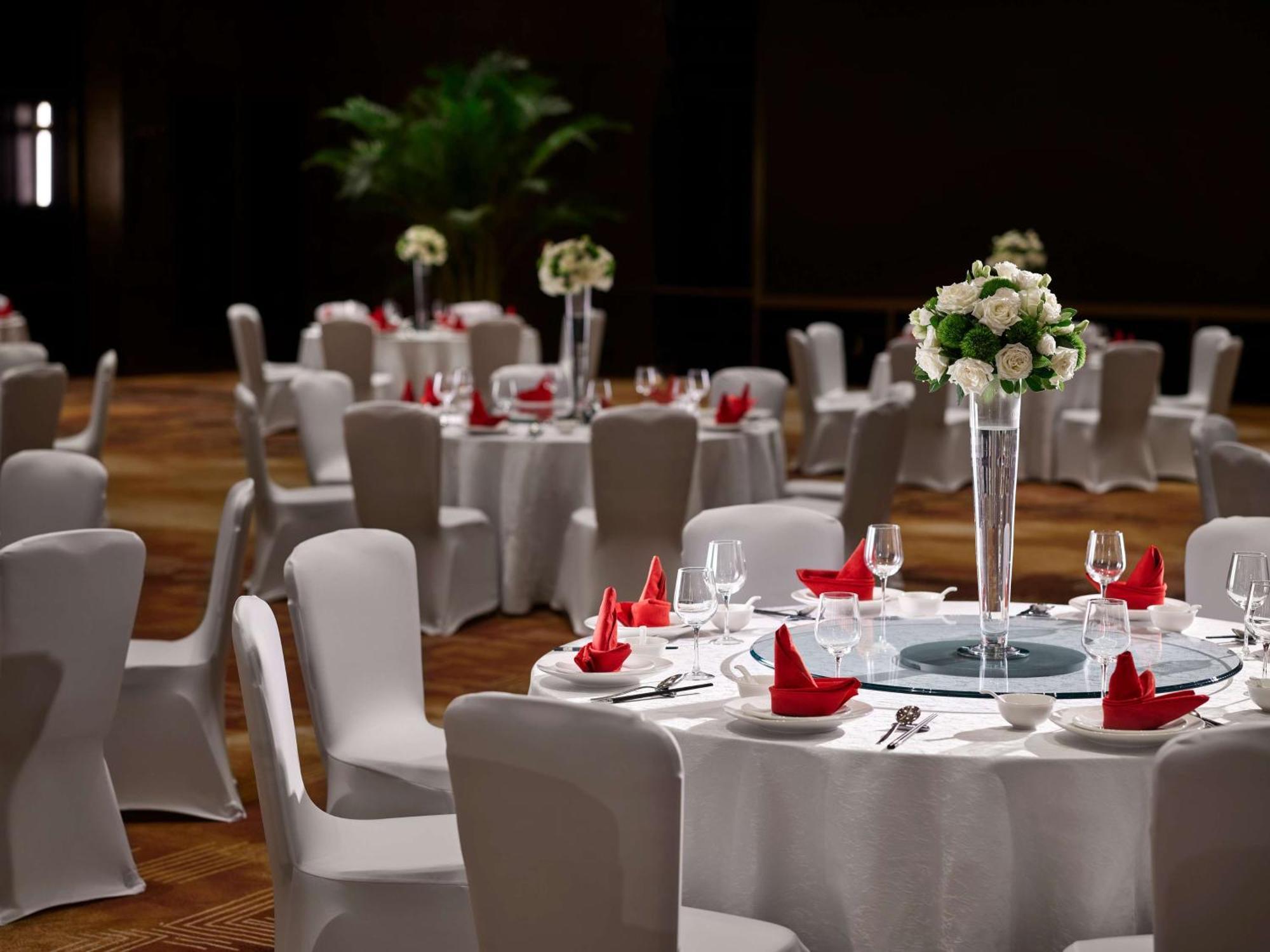 Hilton Jiaxing Hotel Buitenkant foto