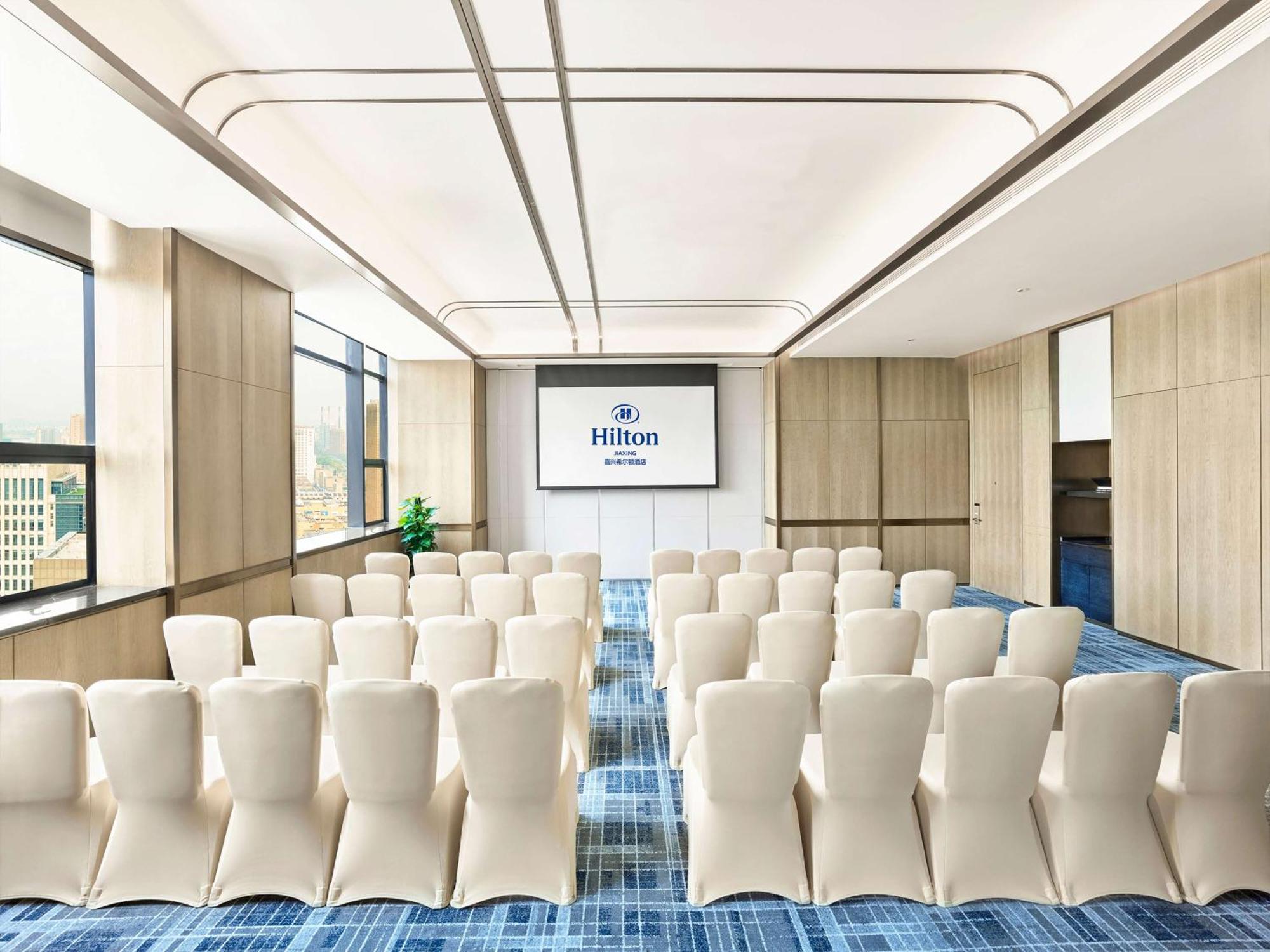 Hilton Jiaxing Hotel Buitenkant foto